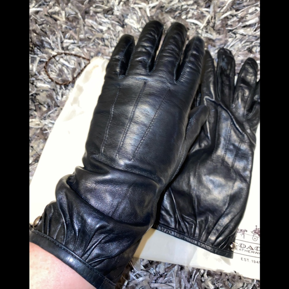 Coach genuine leather gloves